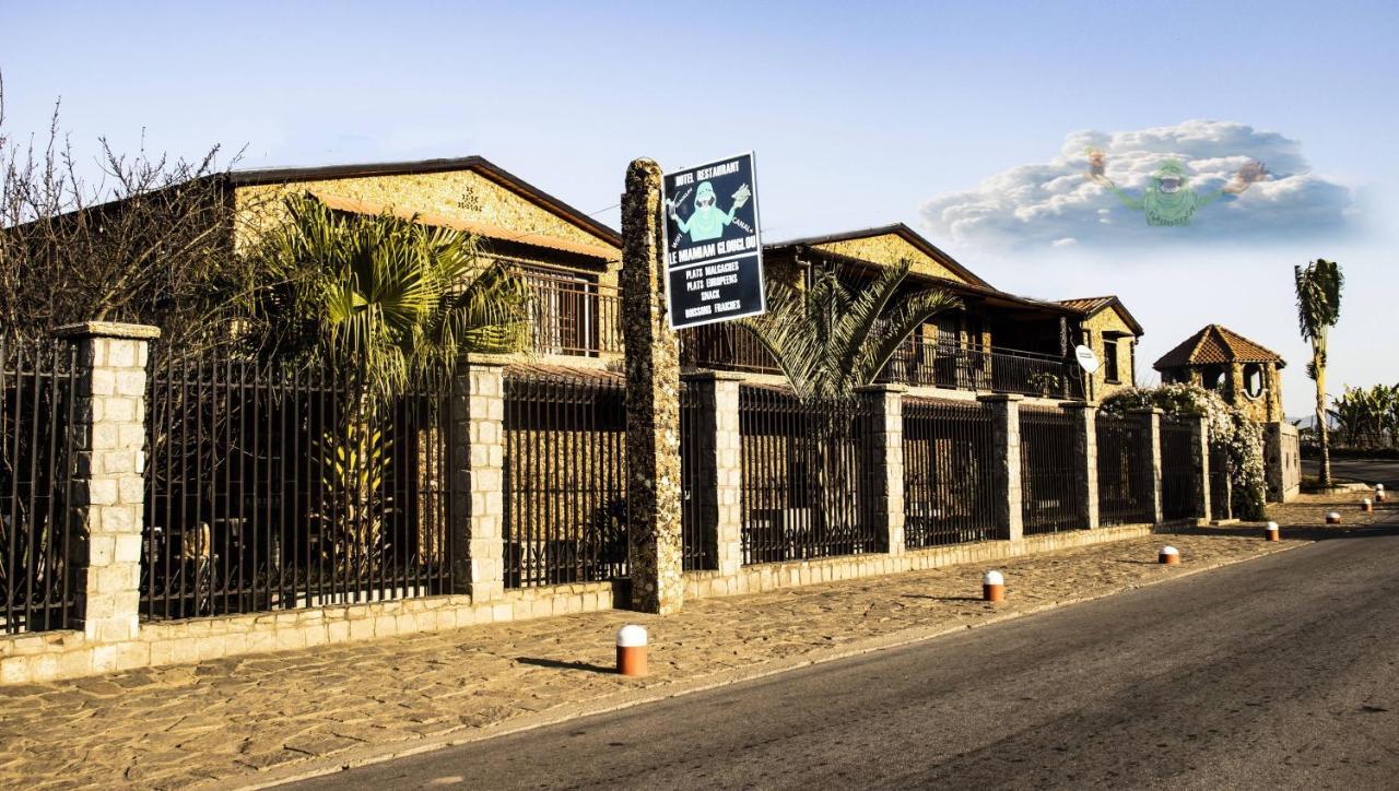 Hotel Restaurant Le Miamiam Glouglou Ambositra Exterior foto