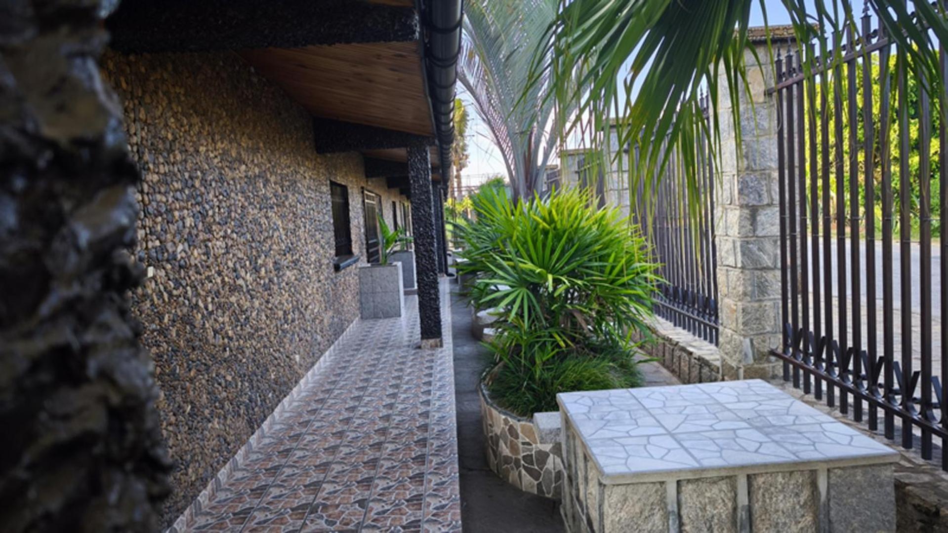 Hotel Restaurant Le Miamiam Glouglou Ambositra Exterior foto
